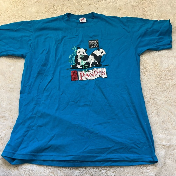 Jerzees Tops - Vintage panda shirt Toledo zoo